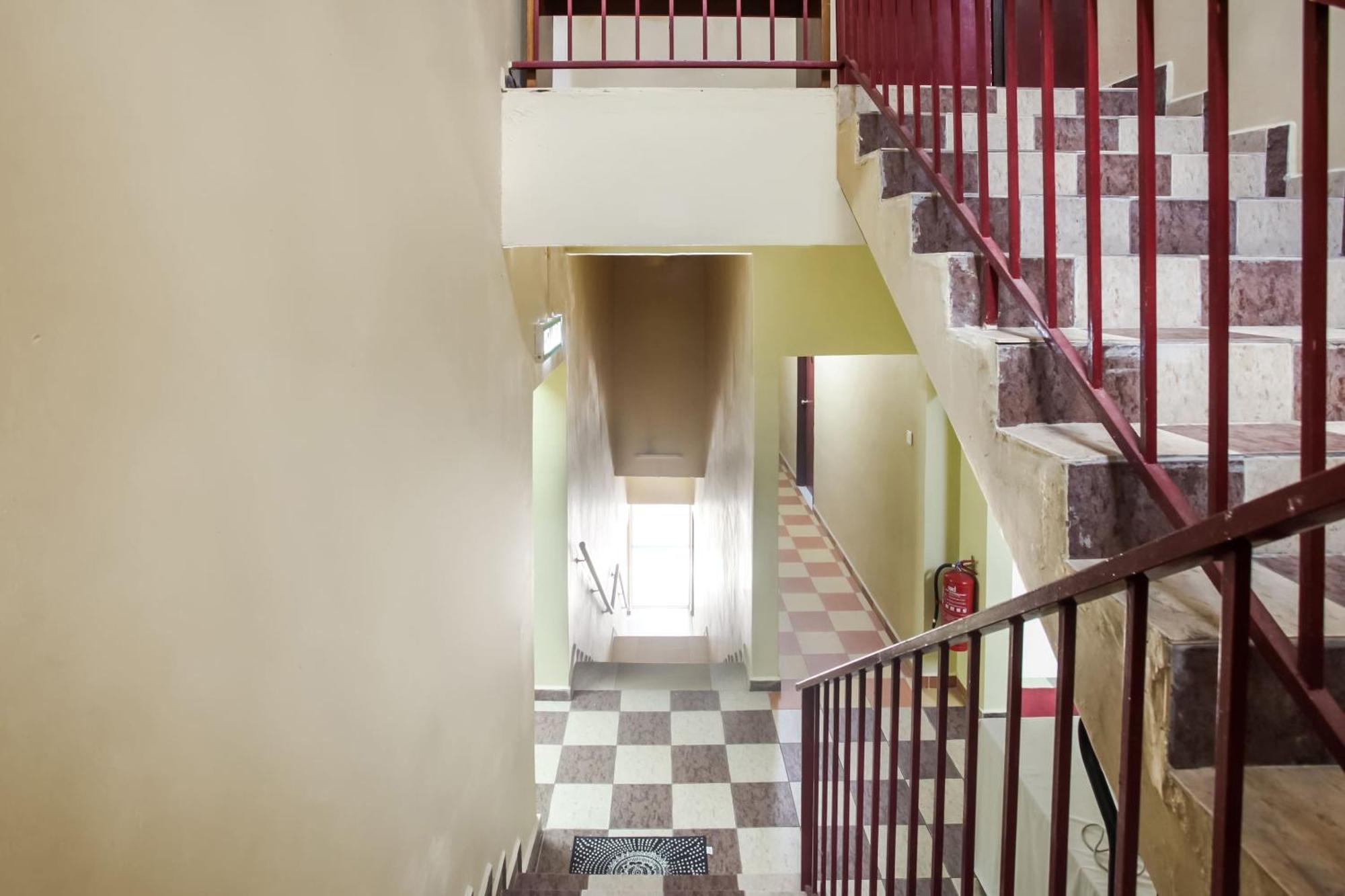 Super Oyo 89427 Kavanas Hotel Taiping Dış mekan fotoğraf