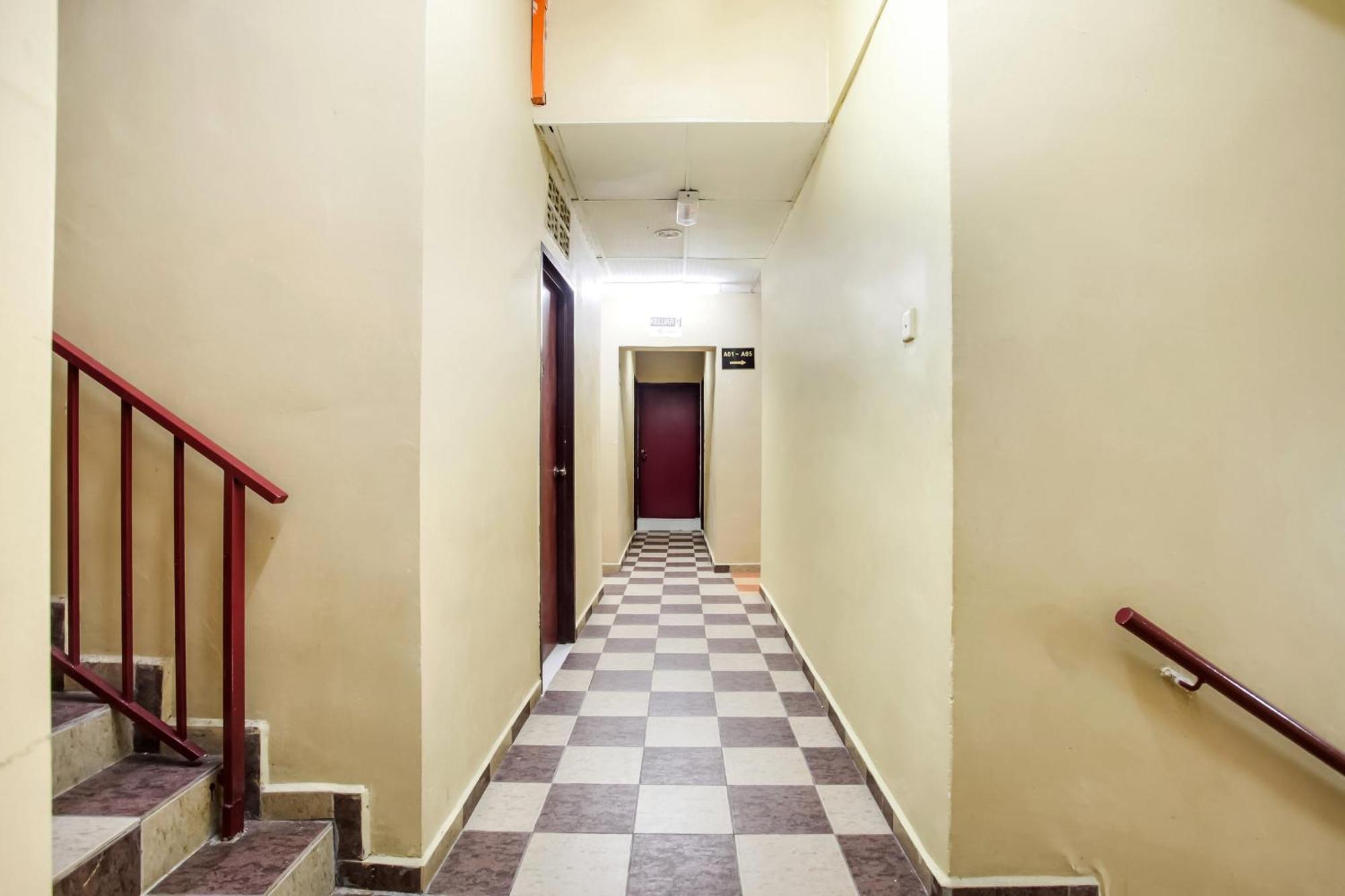 Super Oyo 89427 Kavanas Hotel Taiping Dış mekan fotoğraf