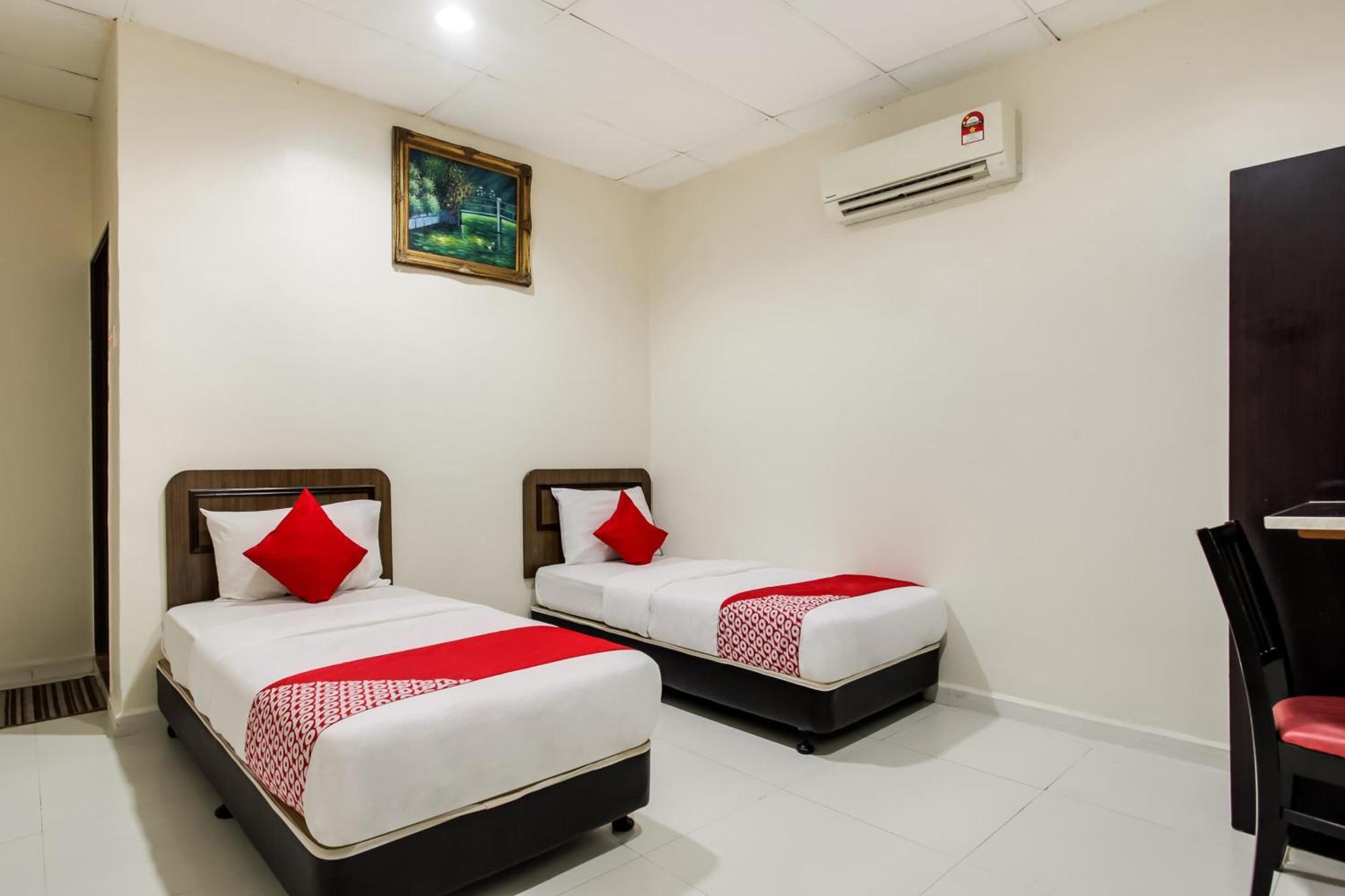 Super Oyo 89427 Kavanas Hotel Taiping Dış mekan fotoğraf