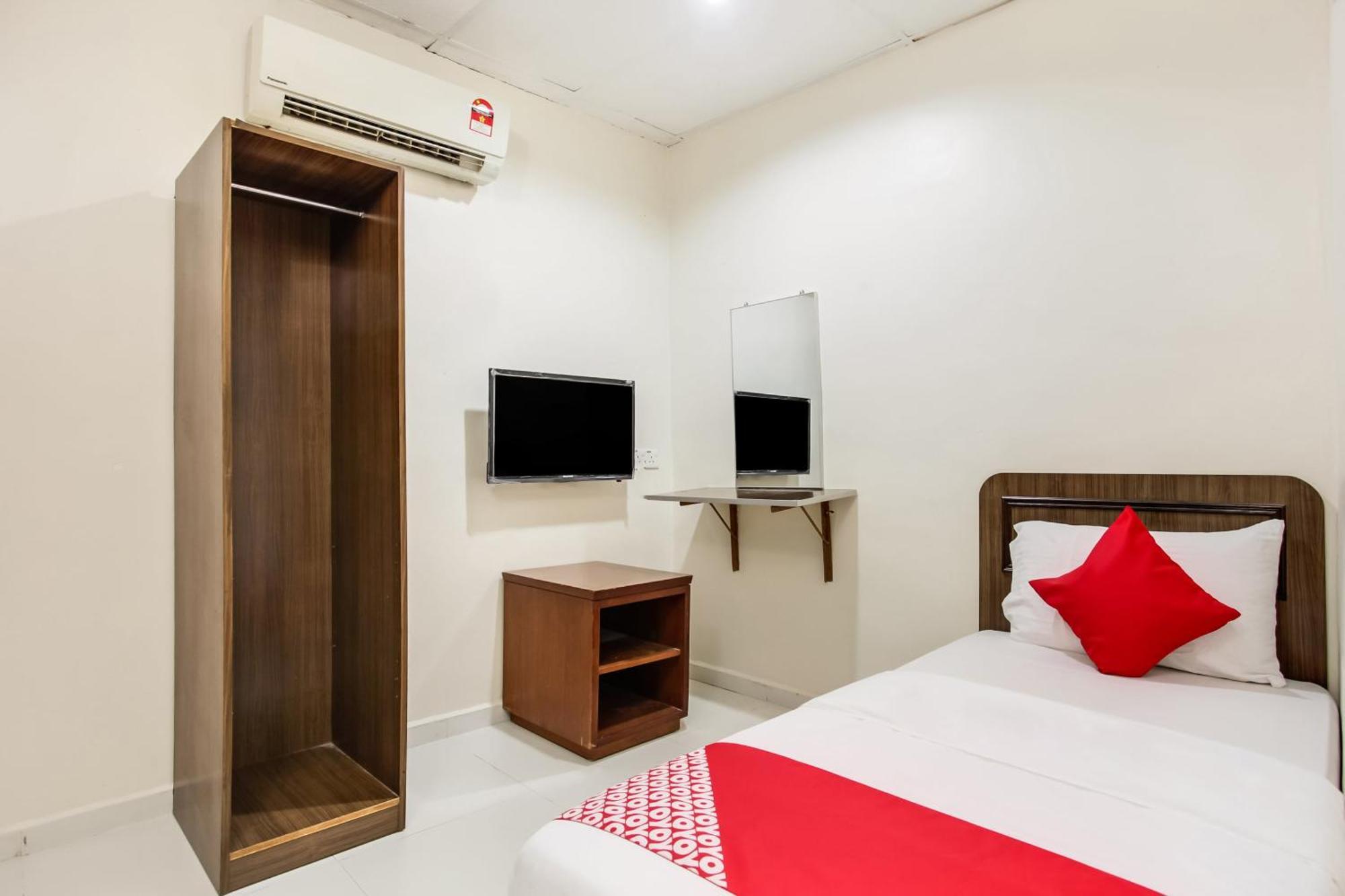 Super Oyo 89427 Kavanas Hotel Taiping Dış mekan fotoğraf